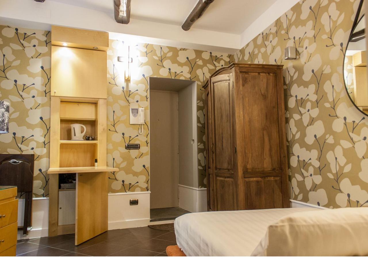 Relais Santa Chiara Apartment Napoli Exterior foto